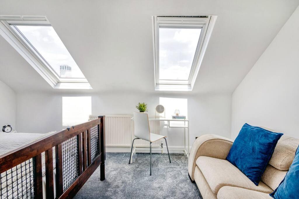 3 Bed Flat Near Chelsea Apartamento *